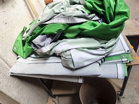 Rullebord inkl. indhold