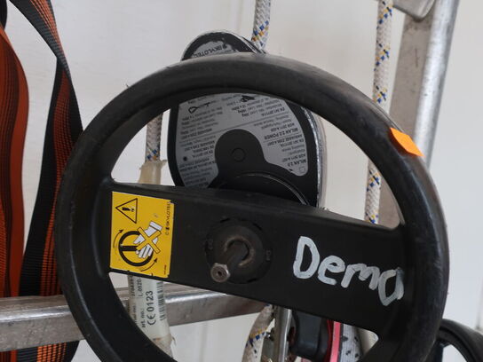 Redningshejs SKYLOTEC MILAN 2.0 / MILAN samt div. inkl. stativer