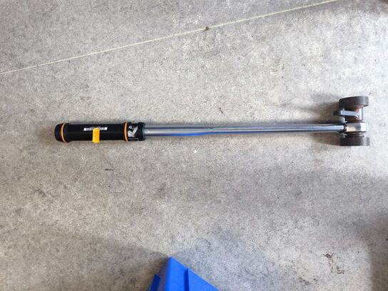 Momentnøgle m. specialhoved BETA 607/30