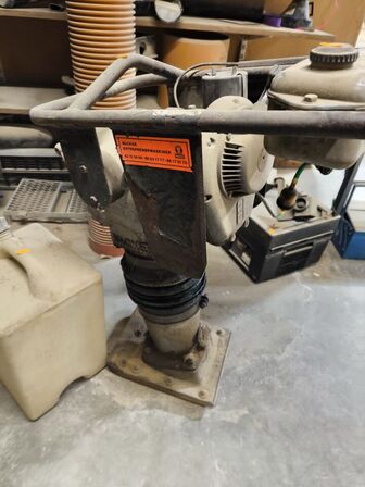 Jordloppe WACKER BS 65y