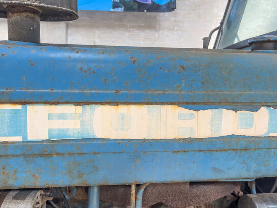 Traktor FORD 6619 m. kost