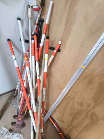 Div. markeringspinde, pælebor m.v.