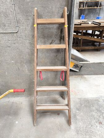 5 trins JUMBO wienerstige i træ 1,4m