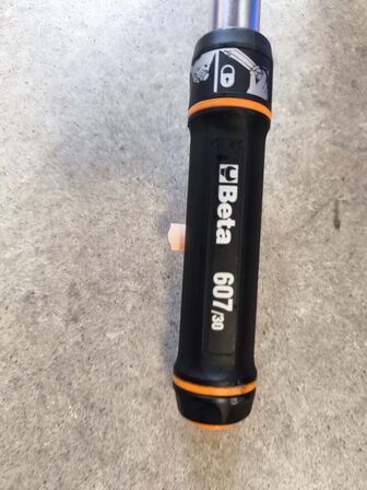 Momentnøgle m. specialhoved BETA 607/30