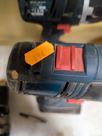 Vinkelsliber & skruemaskiner BOSCH