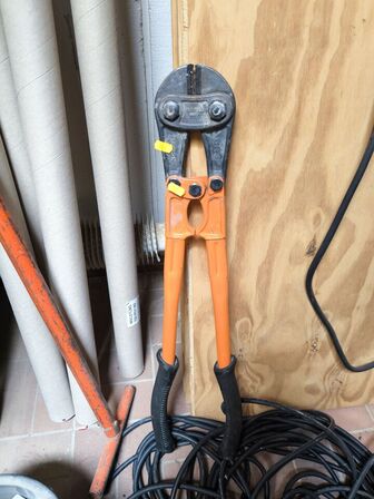 Boltsaks BACHO 750 mm