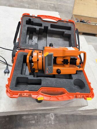 Teodolit GEO FENNEL FET 120