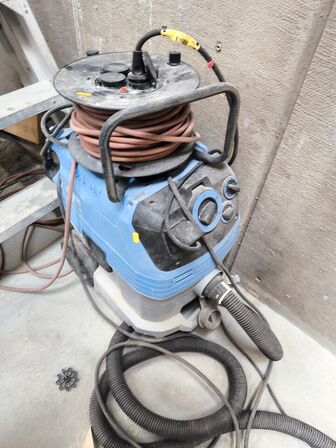 H-Støvsuger BAIER BSS 608H 1200W inkl. kabeltromle