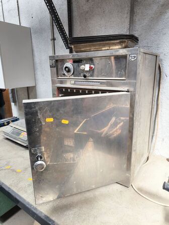 Tørreovn MEMMERT U 30 1300W