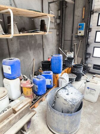 2 stk. kemistationer inkl. indhold