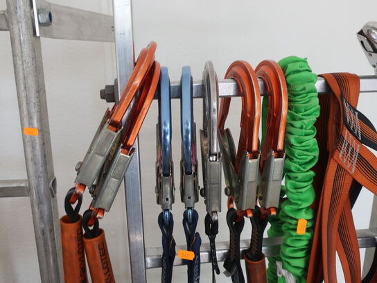 Redningshejs SKYLOTEC MILAN 2.0 / MILAN samt div. inkl. stativer