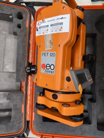 Teodolit GEO FENNEL FET 120