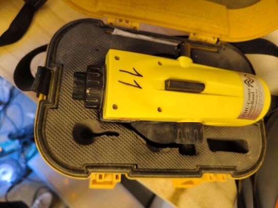 Nivelleringsapparat LEICA NA324