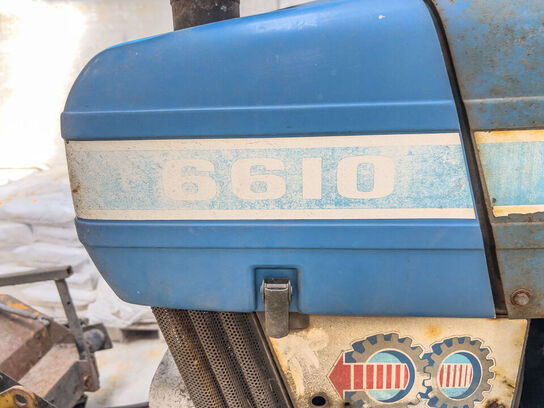 Traktor FORD 6619 m. kost