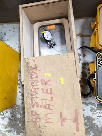 Kasse m. MITUTOYO mikrometer