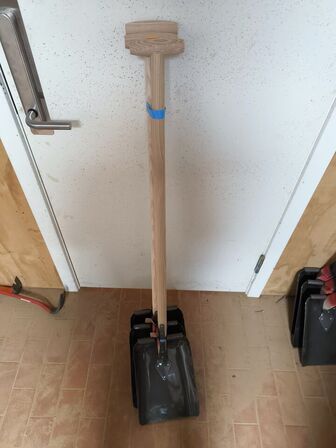 3 stk. skovle (ubrugt)