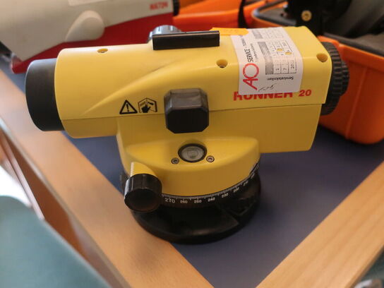 Nivelleringsapparat LEICA RUNNER 20