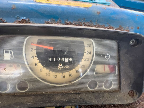 Traktor FORD 6619 m. kost