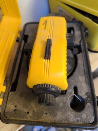 Nivelleringsapparat CST/Berger 24X