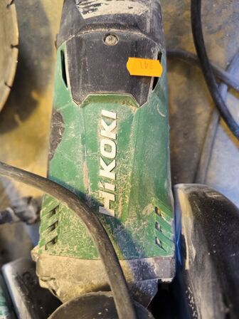 Vinkelsliber/betonskærer HIKOKI