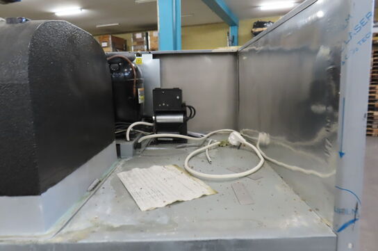 Dobbeltdørs køleskab