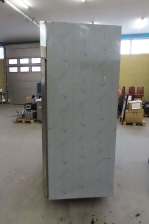 Dobbeltdørs køleskab