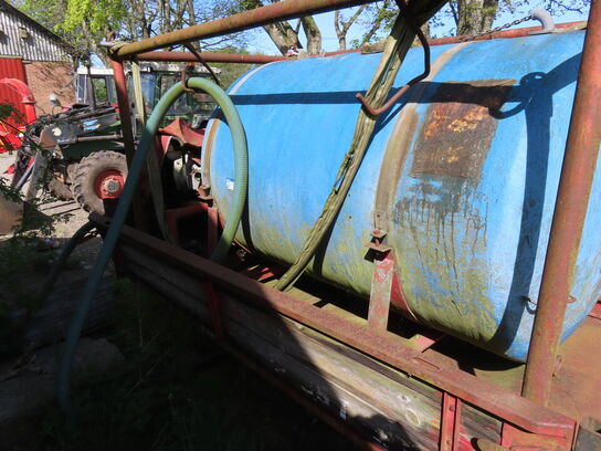 Vogn m. Glasfibertank TIM
