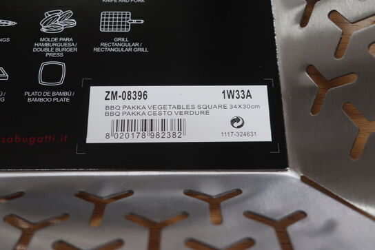 4 stk BUGATTI cesta bbq square basket, tectanfular grill, fork, cleaning brush