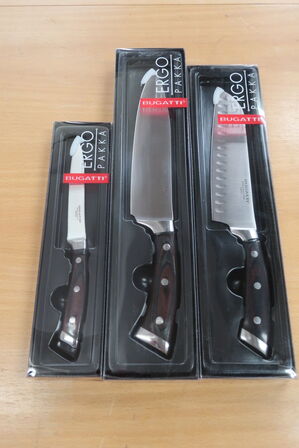 3 stk BUGATTI knive ergo pakka