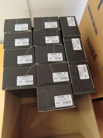 12 stk. BUGATTI Salad Tongs Kiss ass. Farver