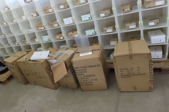 240 stk. Skilteholder