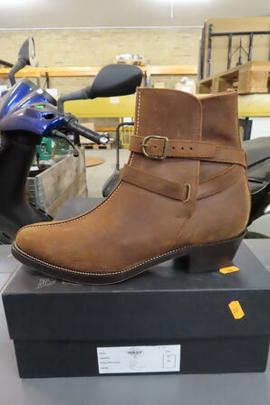 Støvler BRIGHT SHOEMAKERS str. 44
