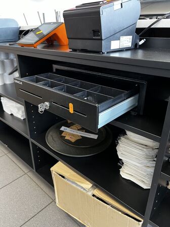 POS system m. Printer, kasse mm. ORACLE M338A