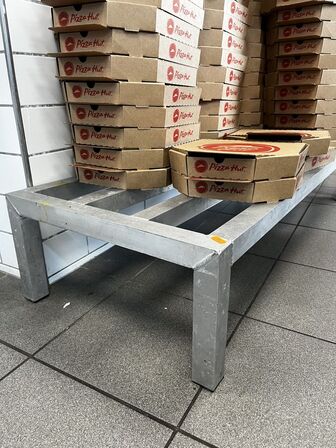 2 reoler m. Indhold GP PRODUCTION LxBxH: 125x50x30