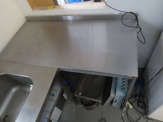 Afskyldningsbord med sidebord