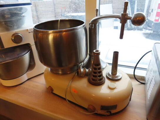Ballerupmixer m. kødhakker og tilbehør