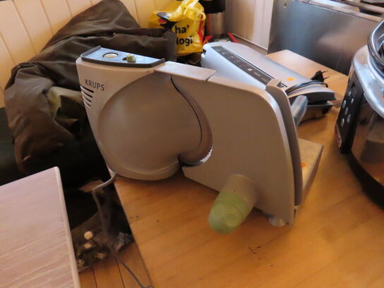 Slow Cooker, Laminator og Brødskære