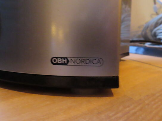 Juicer, OBH Nordica 6754