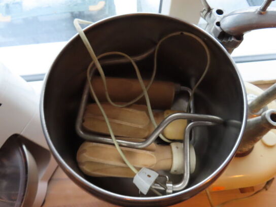 Ballerupmixer m. kødhakker og tilbehør