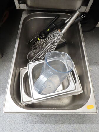 Afsætningsbord med indhold