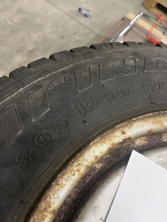 4 Dæk og fælg. 205R16