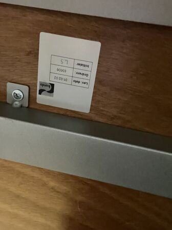 2 Skrivebord Bondo, hævesænke, +skuffesektion