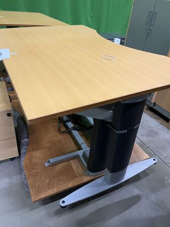 2 Skrivebord Bondo, hævesænke, +skuffesektion