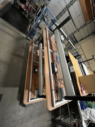 2 Skriveborde , hævesænke