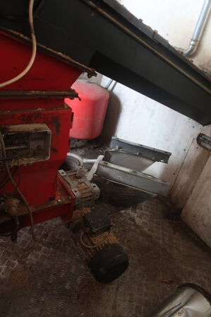 Stokerfyr i container KSM-Tuxedo 125 F-Auto