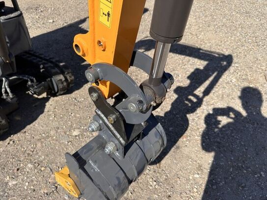 Laston mini graver med 14 hk benzin B&S motor