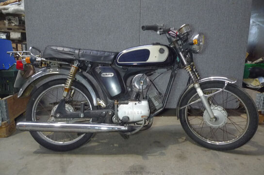 Knallert, Yamaha YB1 2122 4-gear drejeventilmotor