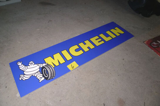 Skilt m/MICHELIN logo ca. 50x15cm