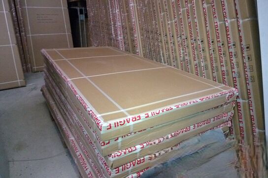 Stålskab, 180x85x39 cm, nr. 020