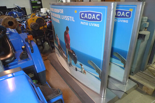 Stort reklamelysskilt ca. 160xH113xD30cm 230V